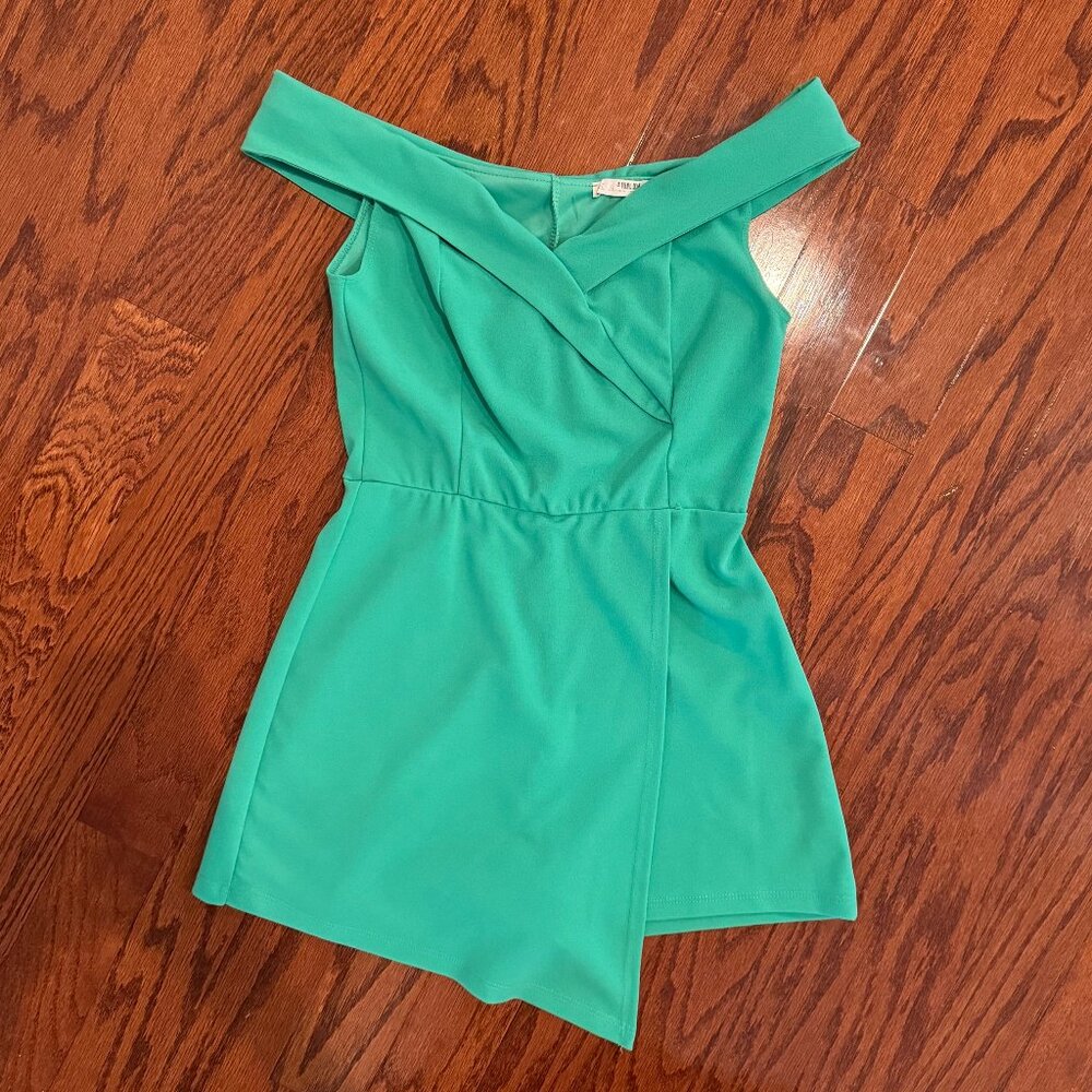 KARLIE - Size M - Mint Off the Shoulder Romper
